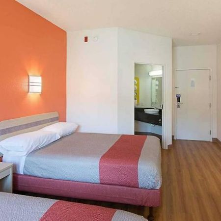 Motel 6 Columbia Zewnętrze zdjęcie