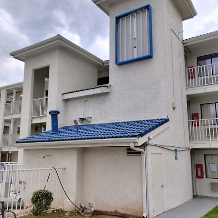 Motel 6 Columbia Zewnętrze zdjęcie
